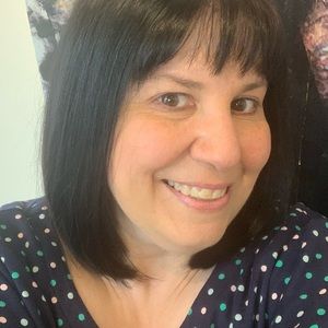 Meet your Posher, Holly marie